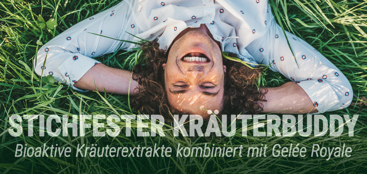 Geleé Royale ist ein spezieller Futtersaft, mit dem Honigbienen ihre Königinnen aufziehen. Gelée Royale ist besonders reich an Eiweißen, B-Vitaminen und Spurenelementen. Kokosnussöl zeichnet sich durch seinen hohen Anteil an mittelkettigen Fettsäuren (MCTs) aus. Diese sind in der Regel leicht verdaulich und können direkt in der Leber unter Freiwerdung von Bioenergie verstoffwechselt werden.